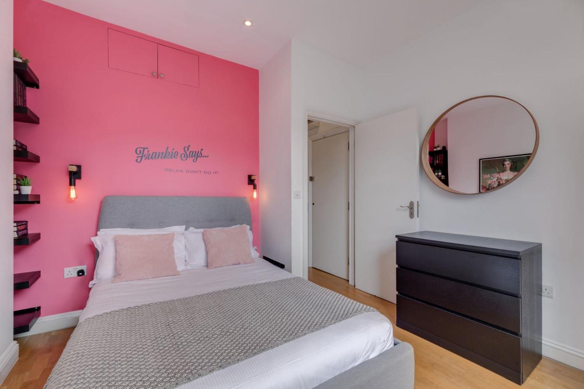 The Lipstick Palace - Fitzrovia - By Frankie Says Londra Dış mekan fotoğraf